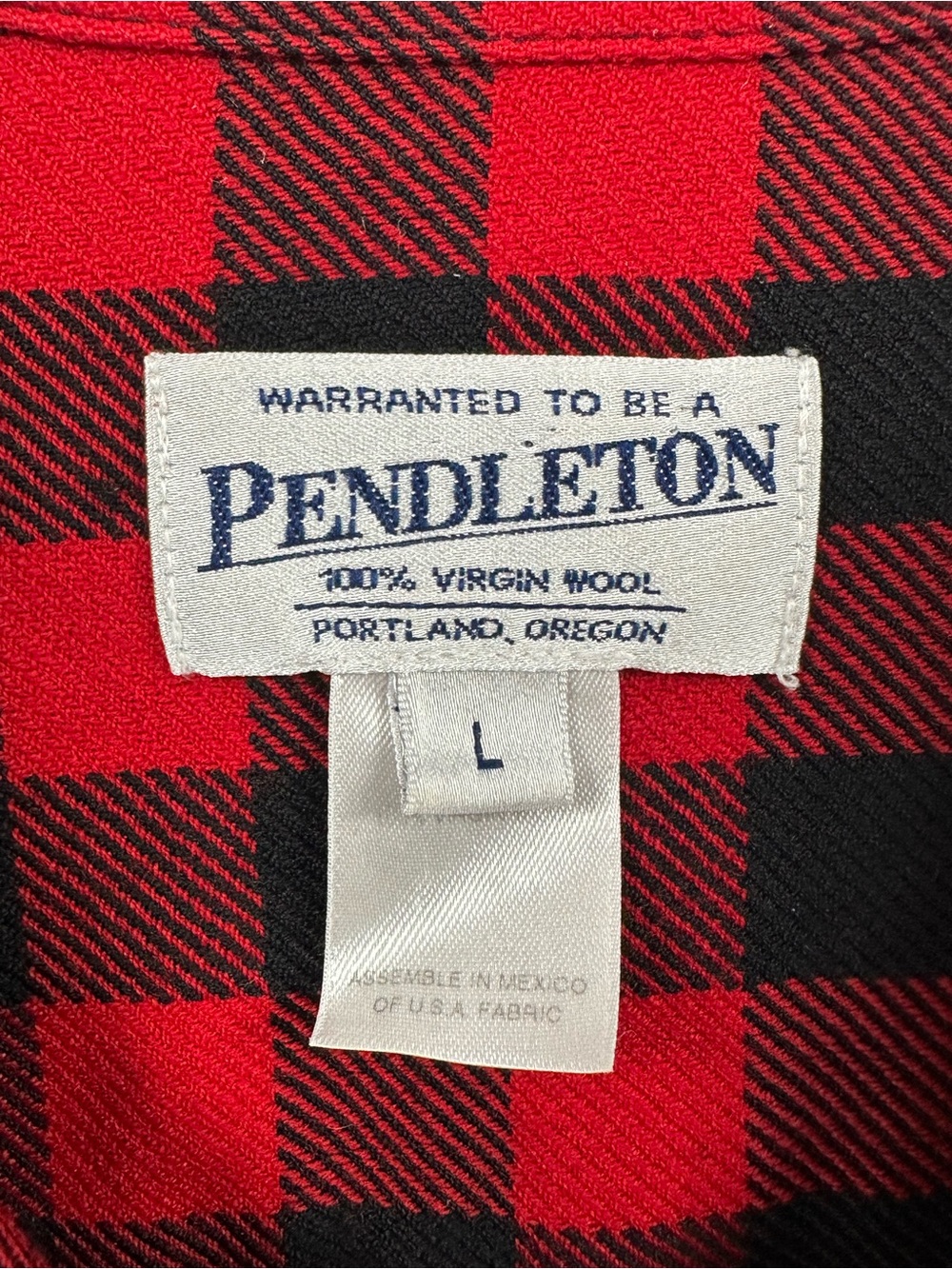 Pendleton Virgin Wool Red and Black Buffalo Plaid Button-Down Shirt Sz L - Picture 6 of 10